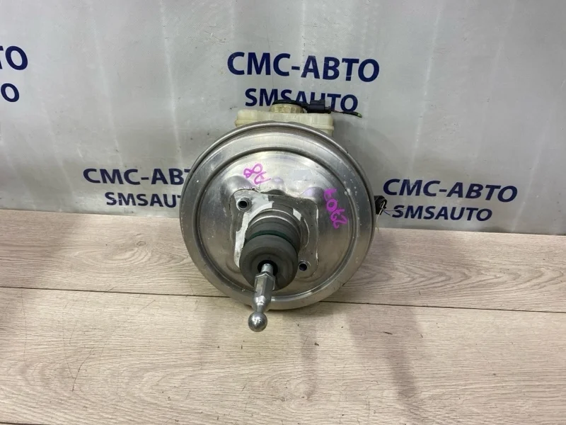 Усилитель тормозов вакуумный Audi A8 2011 4H0612103C D4 4.2 CDR