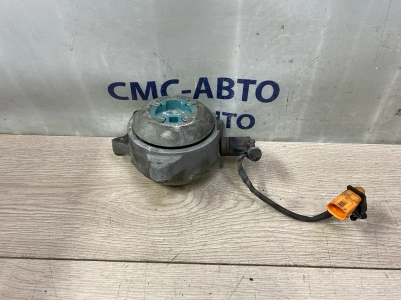 Опора АКПП Audi A8 2011 4H0399151AT D4 4.2 CDR, левая