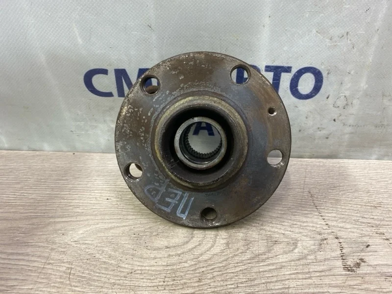 Ступица Audi A6 4F0498625B C6 2.8 CCE, передняя