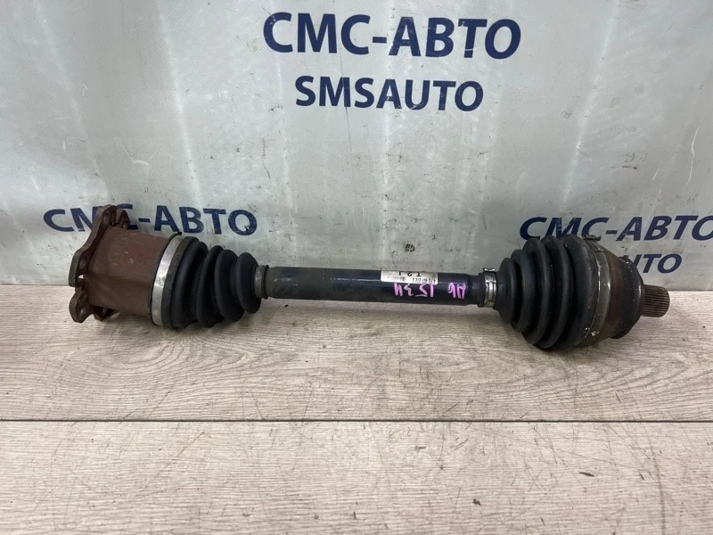Привод Audi A6 4F0407272J C6 3.0 CAJ, передний правый