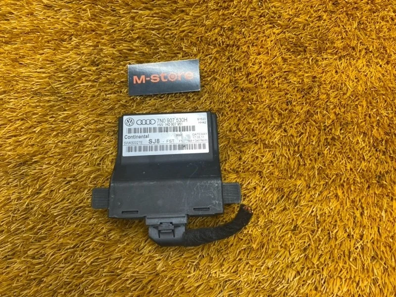Блок управления Audi A3 2011 8P