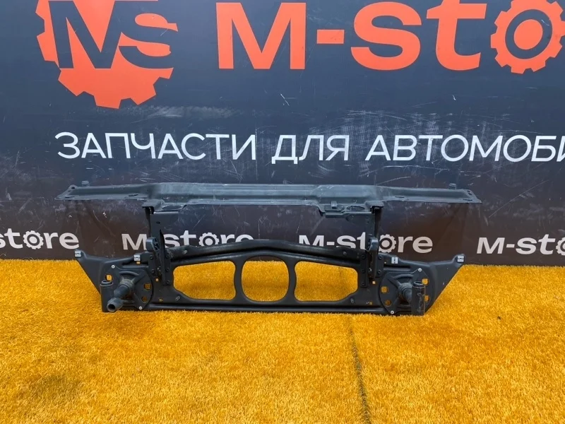 Рамка радиатора BMW 3-Series 2004 E46