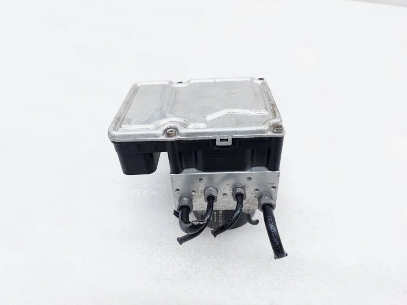 Блок abs Volkswagen Touareg 2014 NF