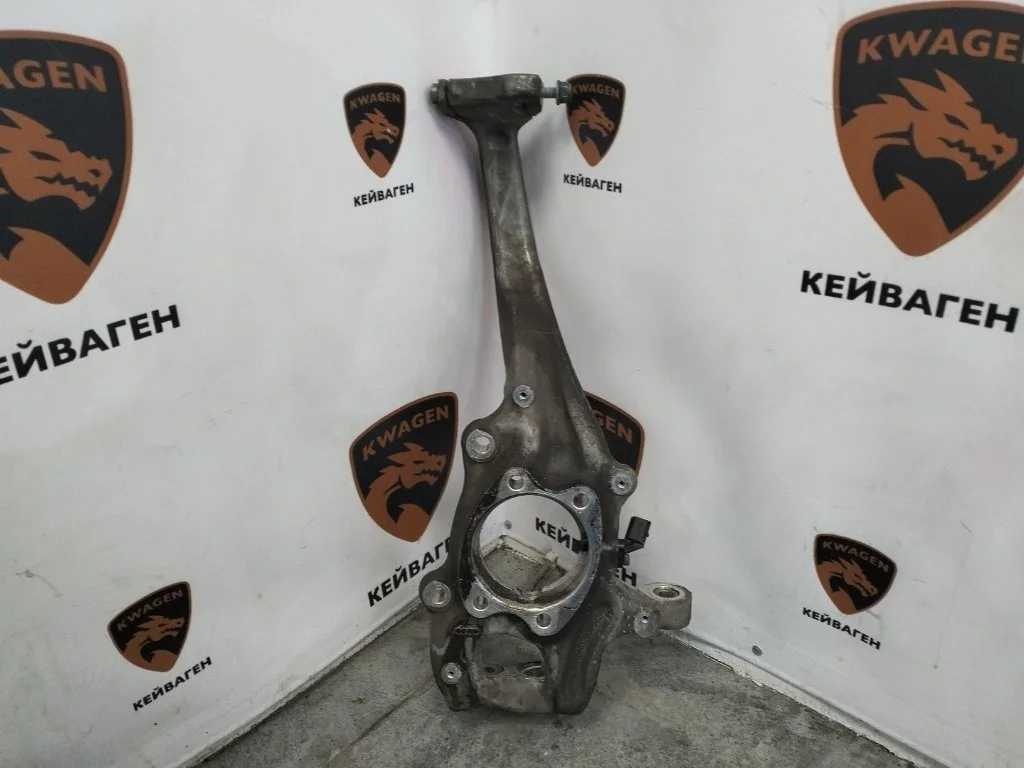Кулак поворотный Audi A4 2009 B8