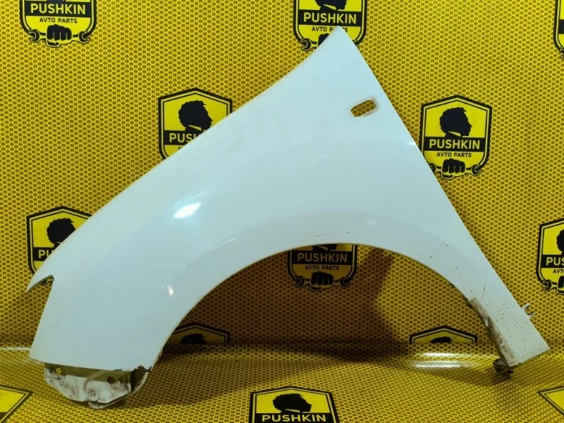 Крыло переднее левое Renault Logan L8 K7M 812 2017