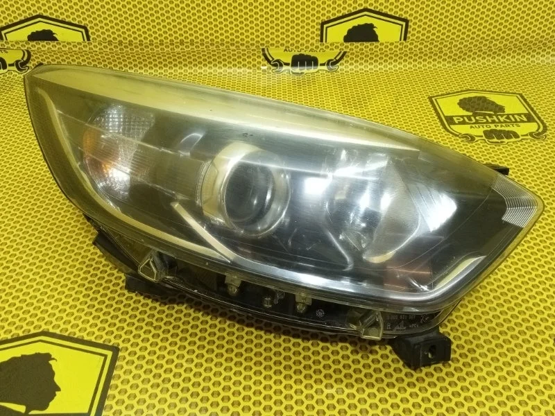 Фара правая Renault Kaptur RBA F4R 410 2016