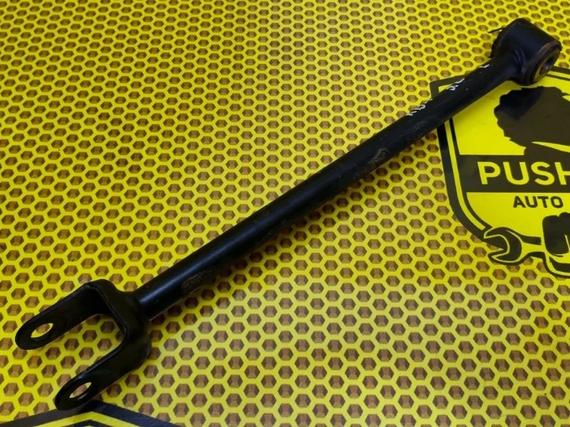 Рычаг поперечный нижний задний левый Renault