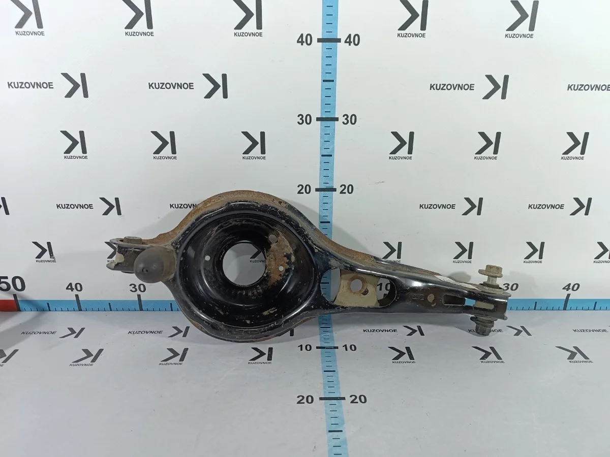 Рычаг Ford Focus 2015 CB8