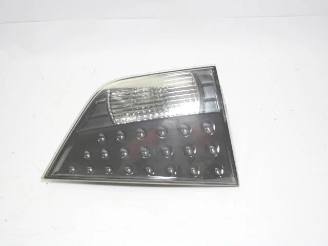 Фонарь задний левый внутренний CW5W MITSUBISHI OUTLANDER XL CW 2007-2010, OUTLANDER XL CW 2010-2012