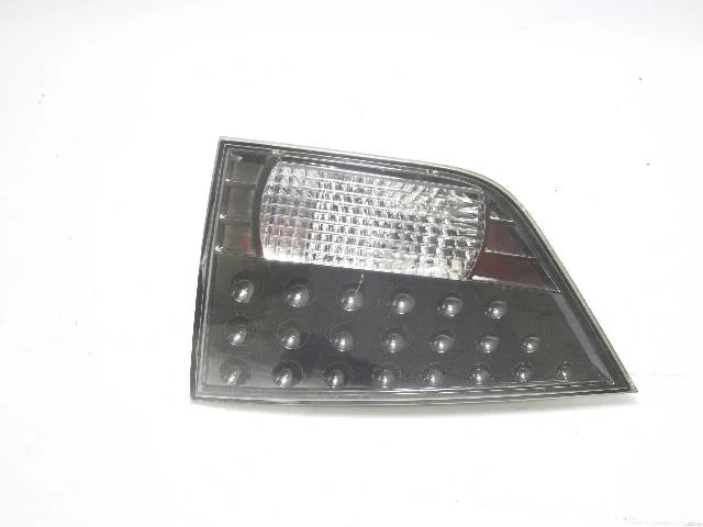 Фонарь задний правый внутренний CW5W MITSUBISHI OUTLANDER XL CW 2007-2010, OUTLANDER XL CW 2010-2012