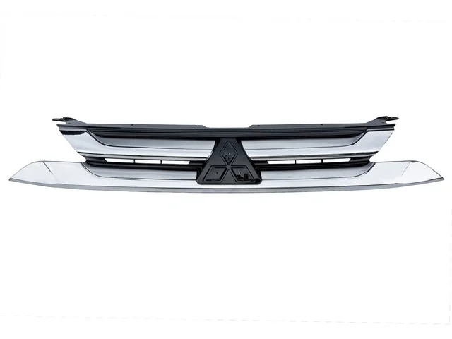 Решетка радиатора MITSUBISHI OUTLANDER GF 2015-2018