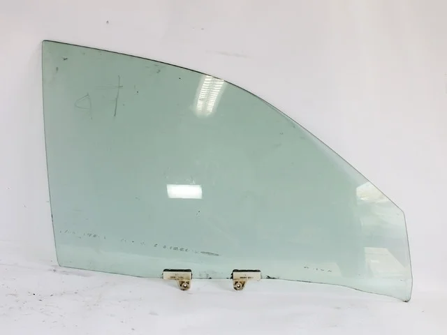 Стекло двери передней правой INFINITI INFINITI I35 A33 2000-2004, NISSAN MAXIMA V A33 1999-2006