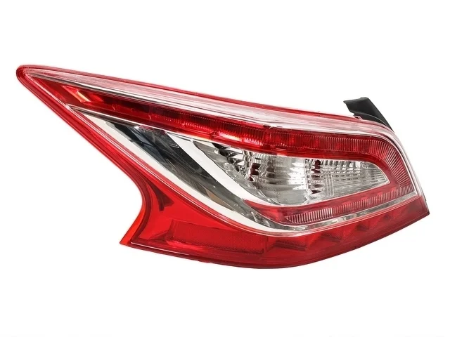 Фонарь задний левый Уценка 20% (скол) NISSAN TEANA L33 2014-2020