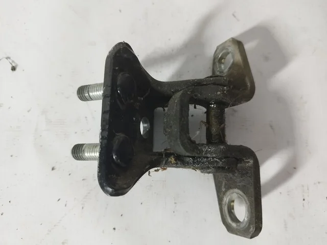 Петля двери задней левой верхняя CW6W MITSUBISHI OUTLANDER XL CW 2007-2010, OUTLANDER XL CW 2010-2012, OUTLANDER GF 2015-2018, LANCER X CY 2007-2010