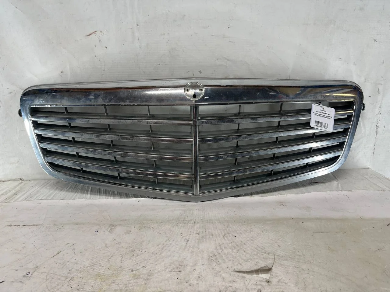 Решетка радиатора W212 MERCEDES BENZ MERCEDES BENZ E-CLASS W212 2009-2012