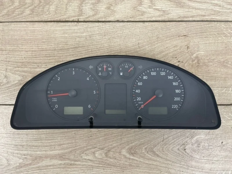 Комбинация приборов ( спидометр) VW Transporter T5 2003-2010 7H