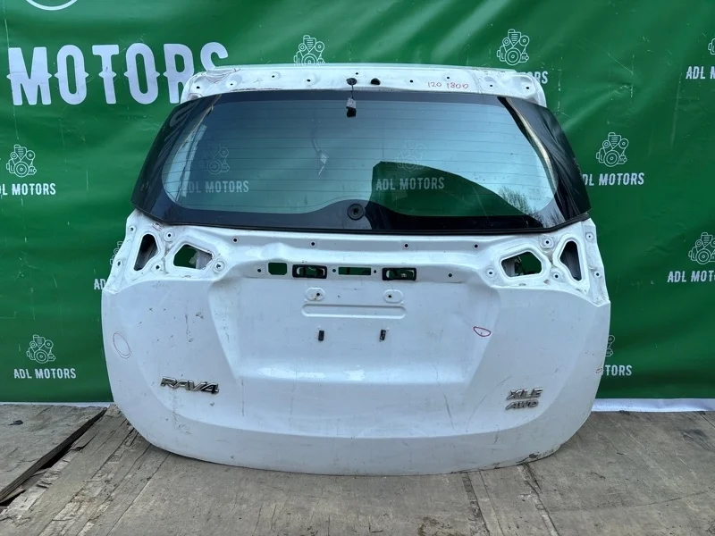 Дверь багажника Toyota RAV4 2013-2015 40