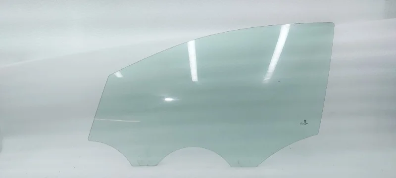 Стекло двери Volkswagen Polo 2020 MK5