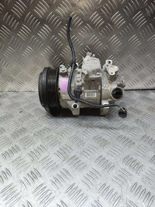 Компрессор кондиционера Toyota Corolla 4472601496 E180 2ZRFE