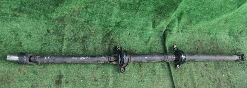 Б.у. карданный вал MITSUBISHI GRANDIS NA4W MITSUBISHI GRANDIS NA4W