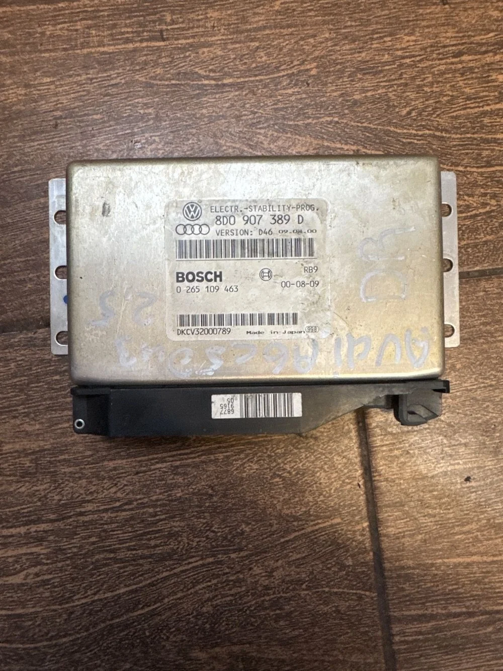 Блок управления ESP Audi A6 C5 (1997—2001)