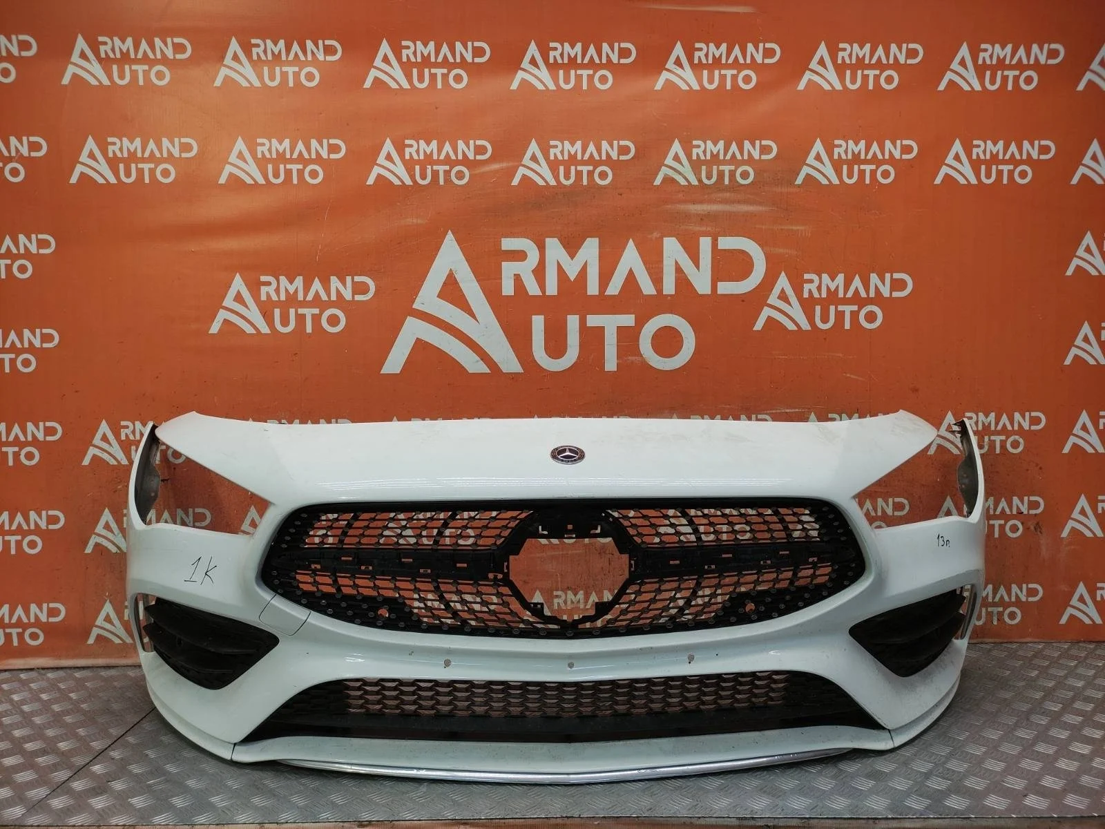 Бампер Mercedes CLA-Class 2019-нв C118
