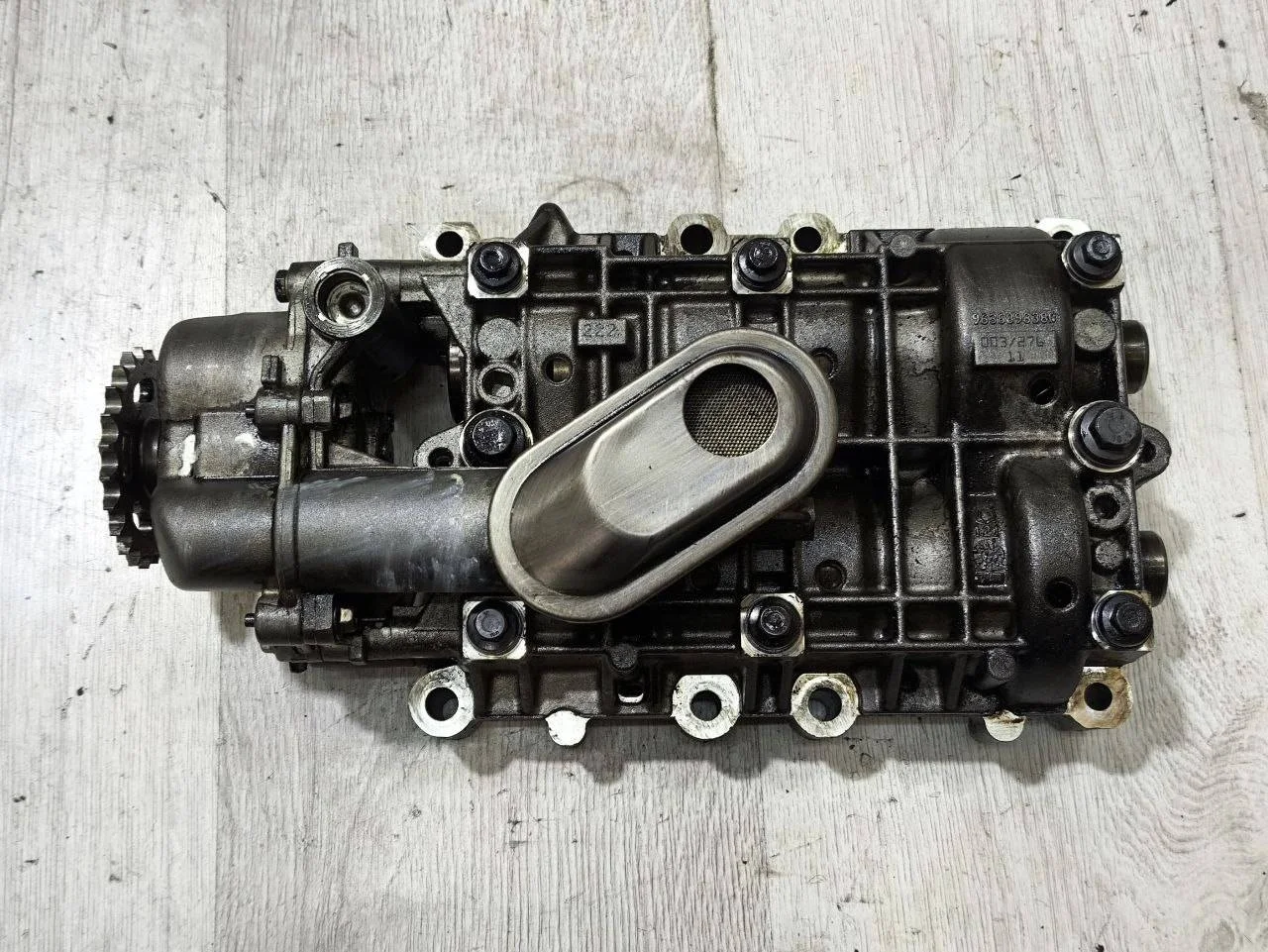 масляный насос Land Rover Freelander 2 L359
