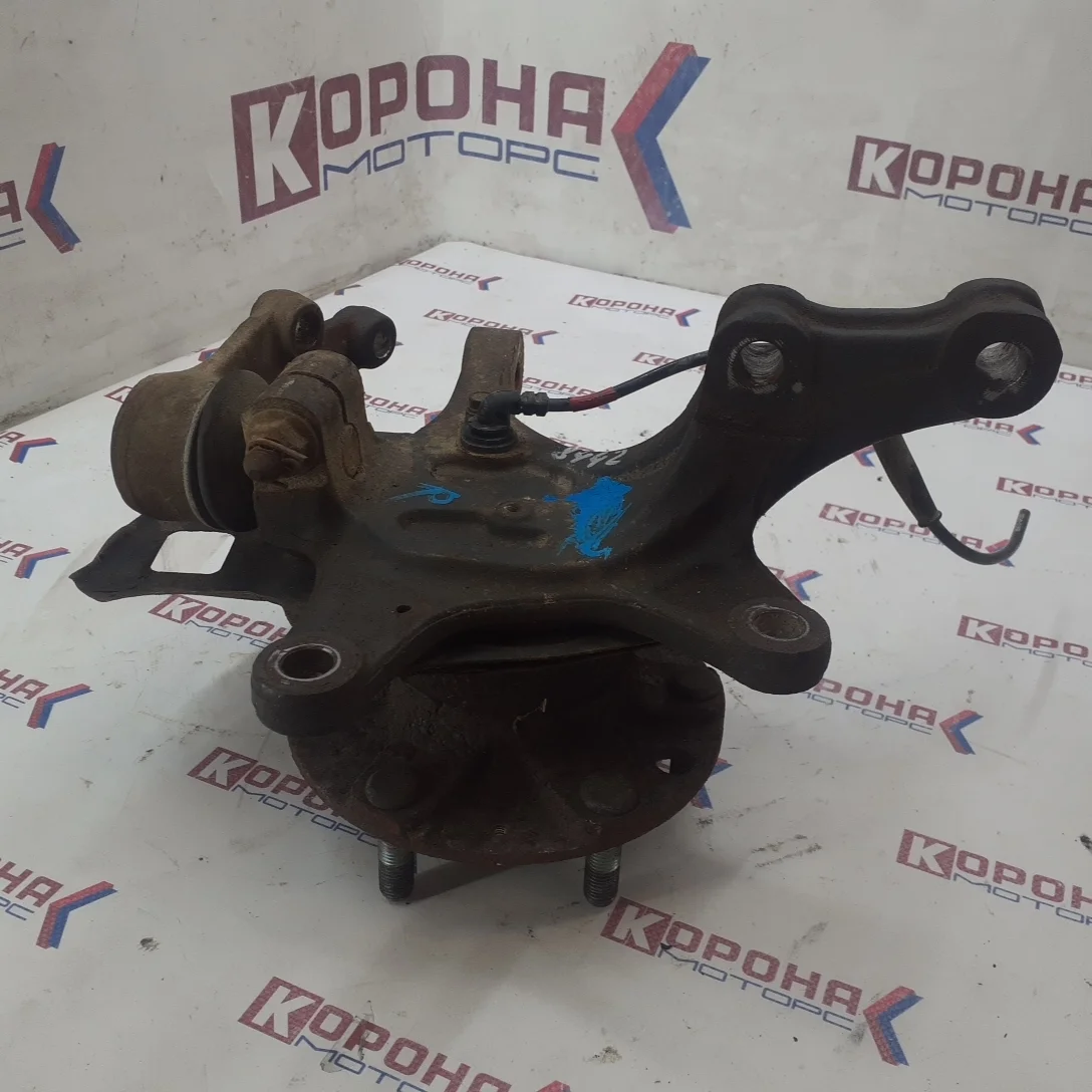 Кулак передний правый 517164H050 Б/У Б/У1