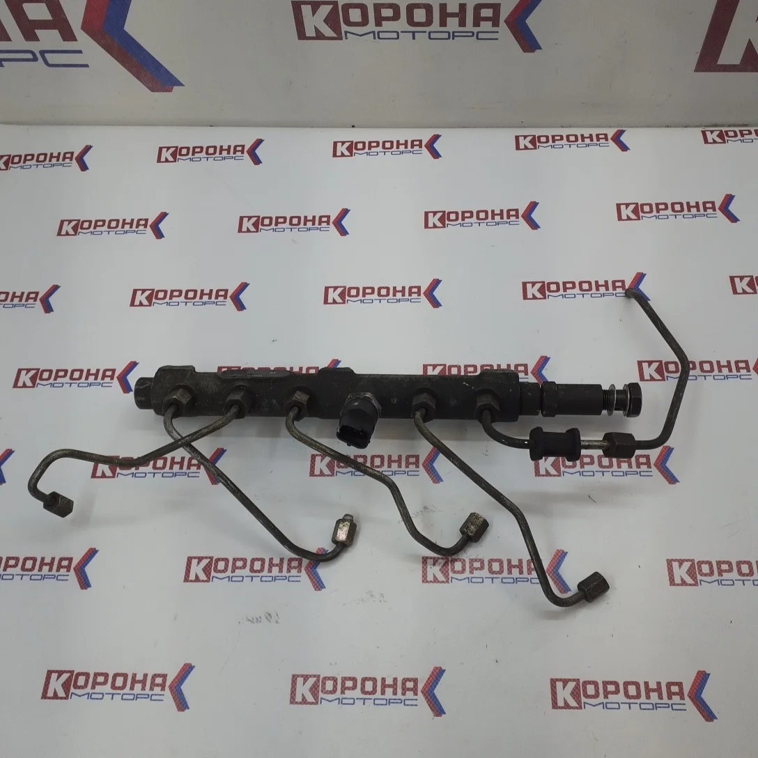 Топливная рампа D4CB Б/У В сборе с трубками