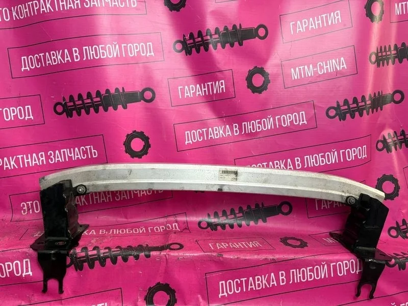 Усилитель переднего бампера Audi Q7  4L0807113