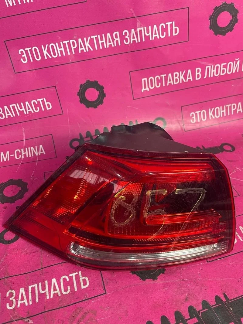 Фонарь задний левый  Volkswagen Golf GTI VII