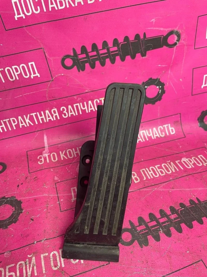 Педаль газа  Mercedes W212/14