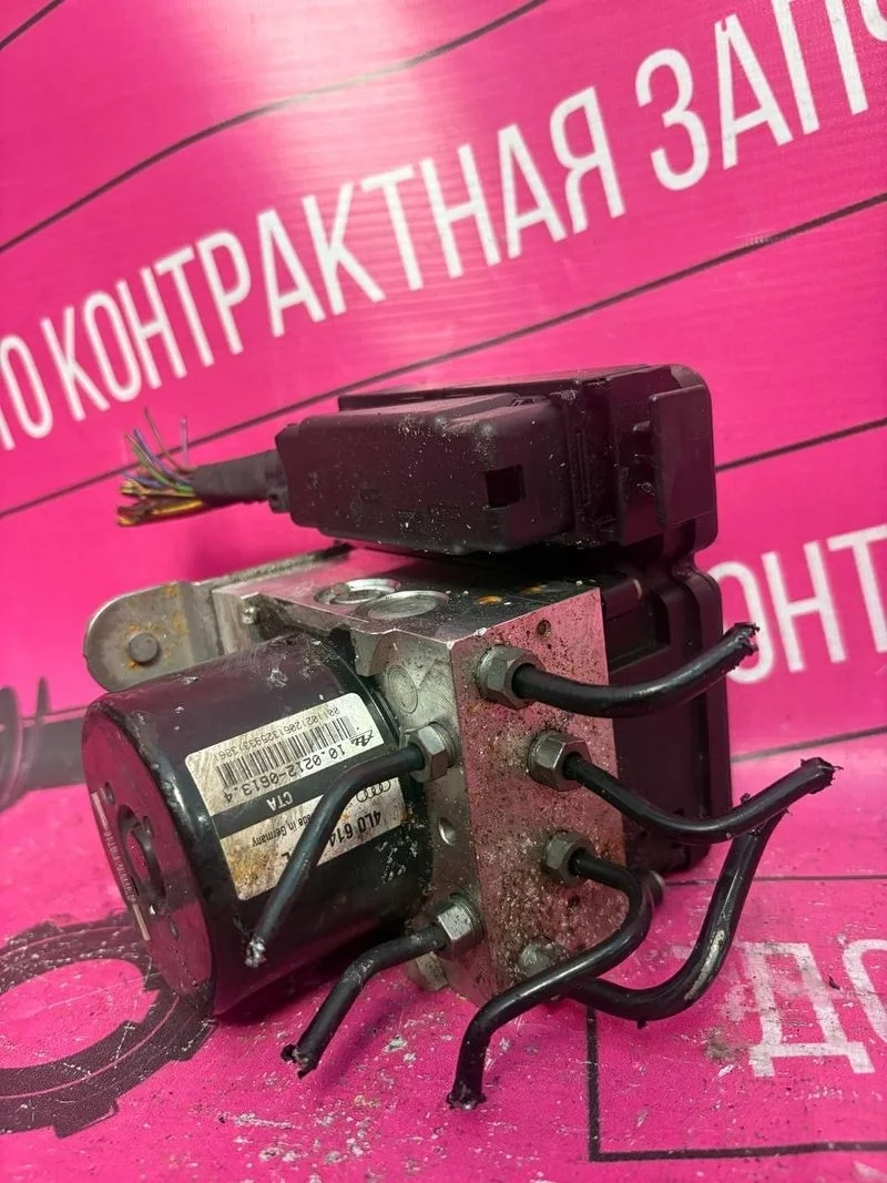Блок ABS Audi Q7 4L0614517L