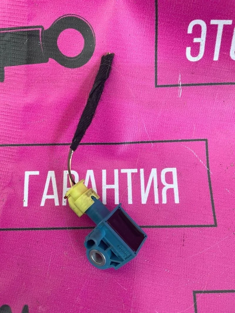 Датчик airbag  Audi Q3 I (2011—2014)