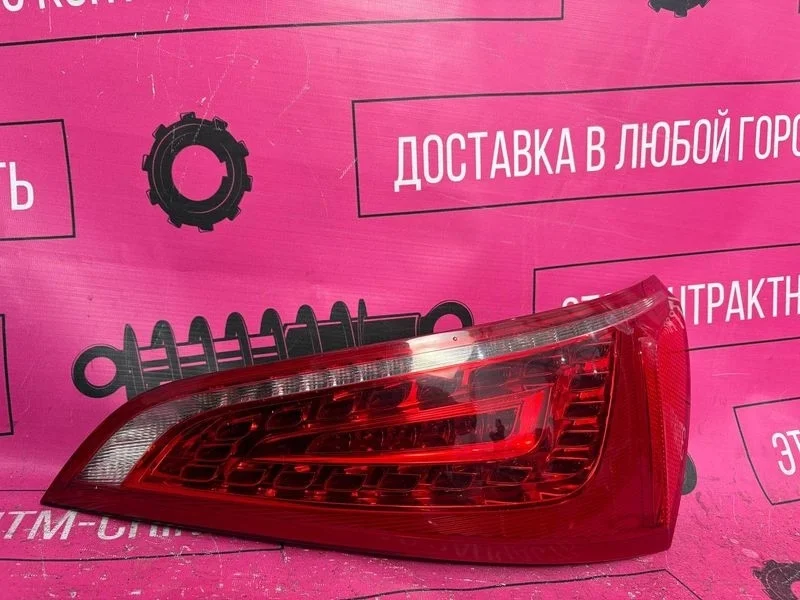 Фонарь крышки багажника R Audi Q5