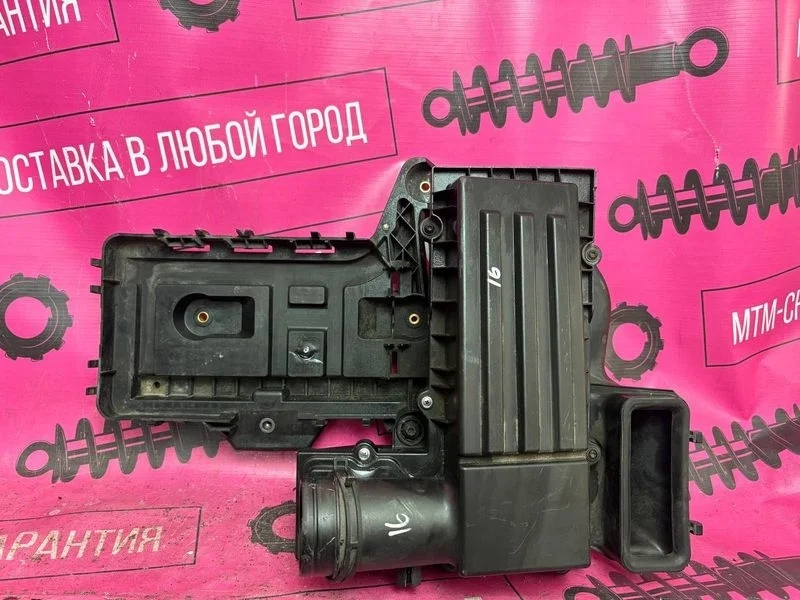 Корпус фильтра воздушного  Volkswagen Jetta (16)