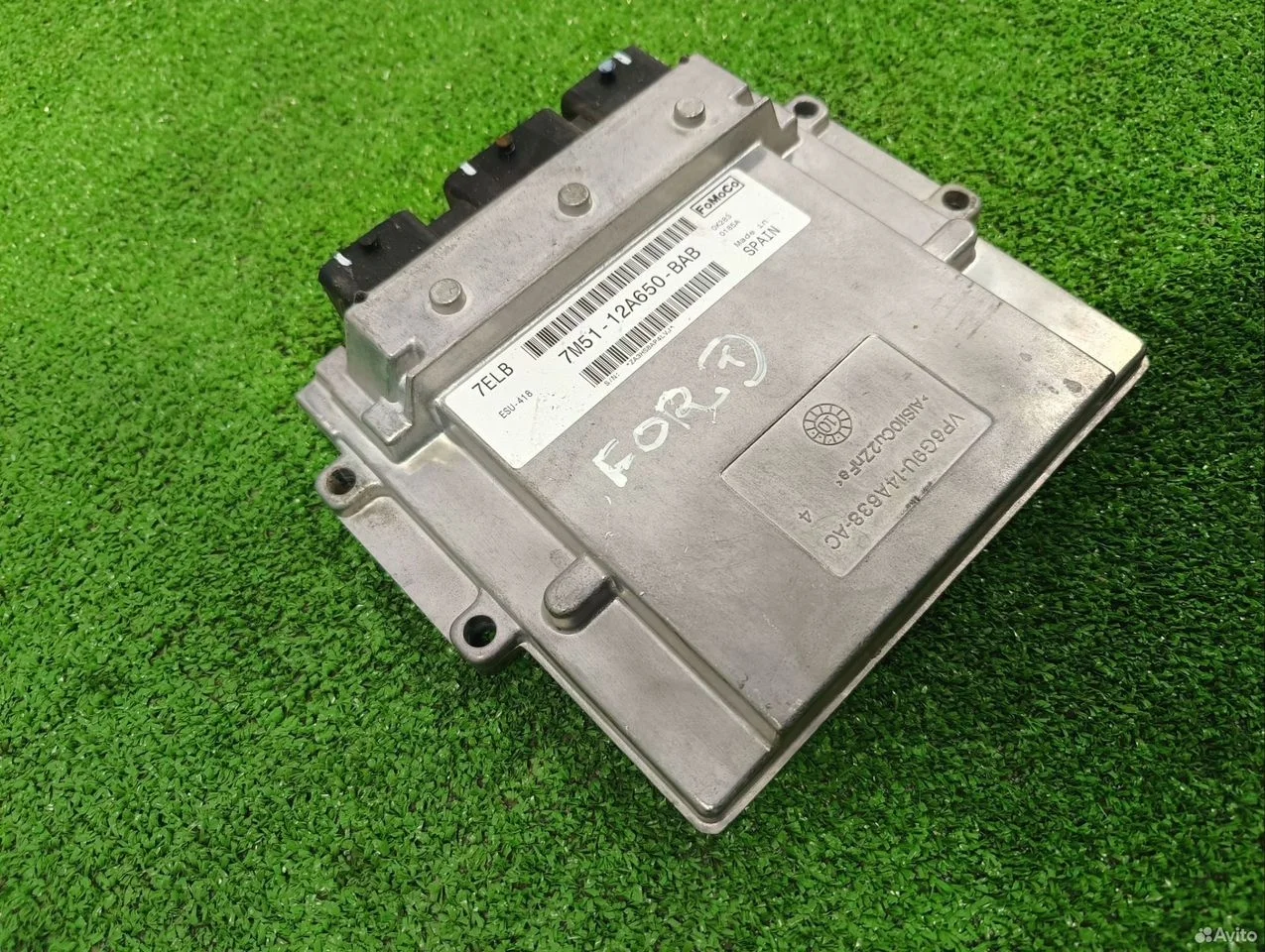 Блок управления двс (мозги) ford focus 2 esu 411