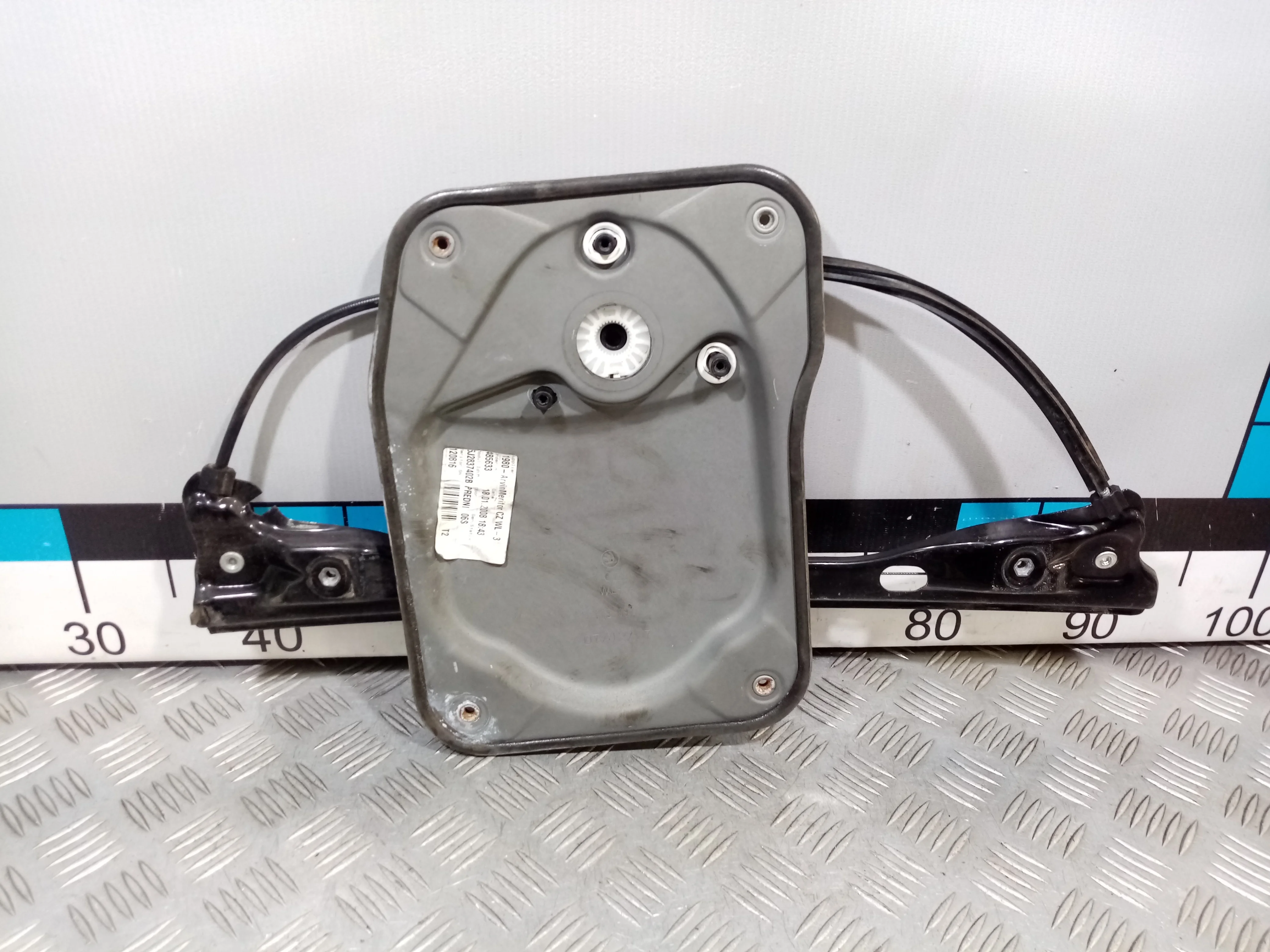[Б/У] Стеклоподъемник передний правый Skoda Fabia [Код: 00468415 ]