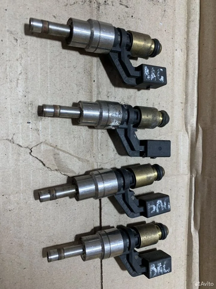 Топливная форсунка 03c906036a 1.6 blf bag vw