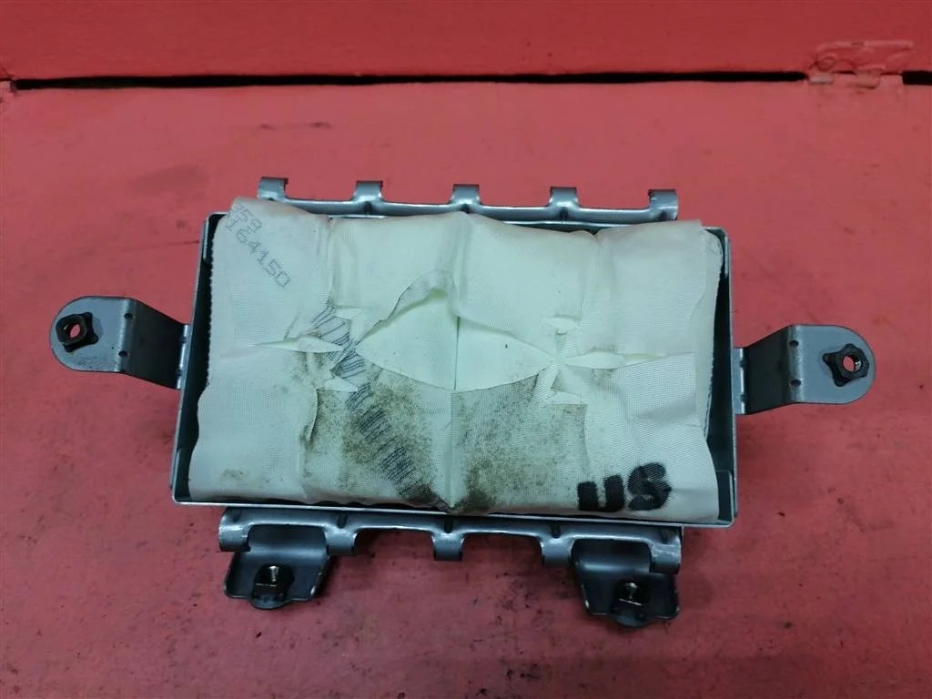 подушка безопасности пассажирская (в торпедо) Suzuki SX4 2006-2013