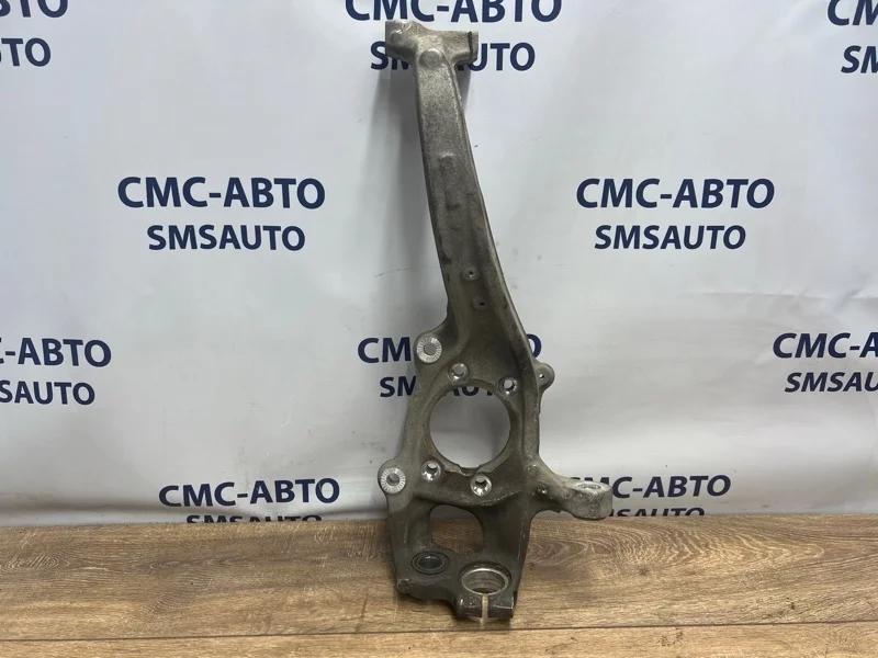 Кулак поворотный Audi A5 4G0407253A 8T 2.0T CDN, передний левый