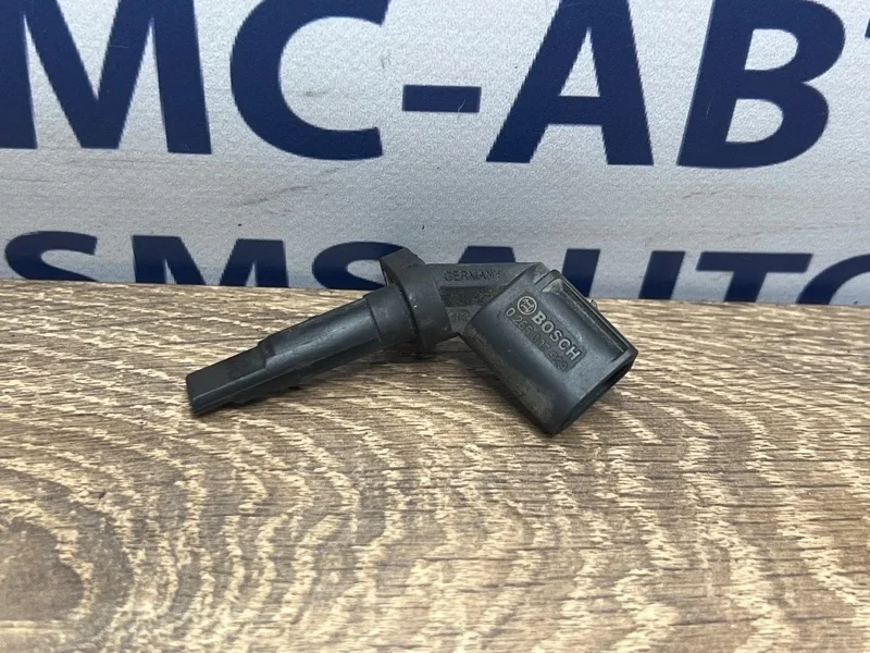 Датчик АБС ABS Audi A5 4E0927803F 8T 2.0T CDN, передний