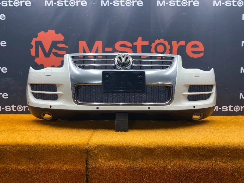 Бампер Volkswagen Touareg 2008 7L