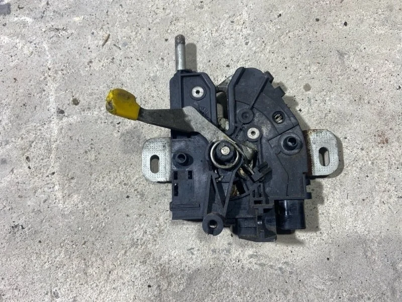 Замок капота Ford Mondeo 4 (07-14) ХЭТЧБЭК 2.0L