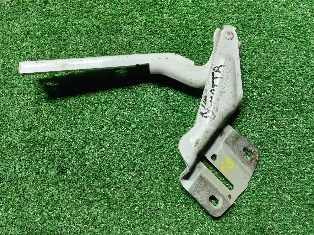 Петля капота правая Volkswagen Jetta VI