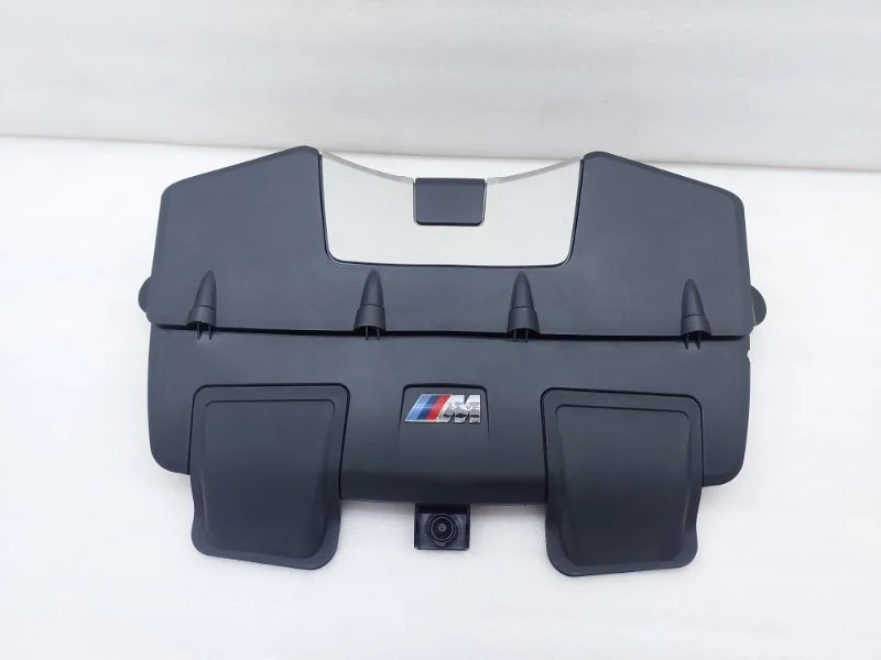 Корпус воздушного фильтра BMW X6M 2012 E71