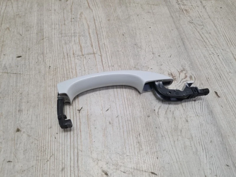 Ручка двери с keyless go Audi Q5 2008-2018 8R