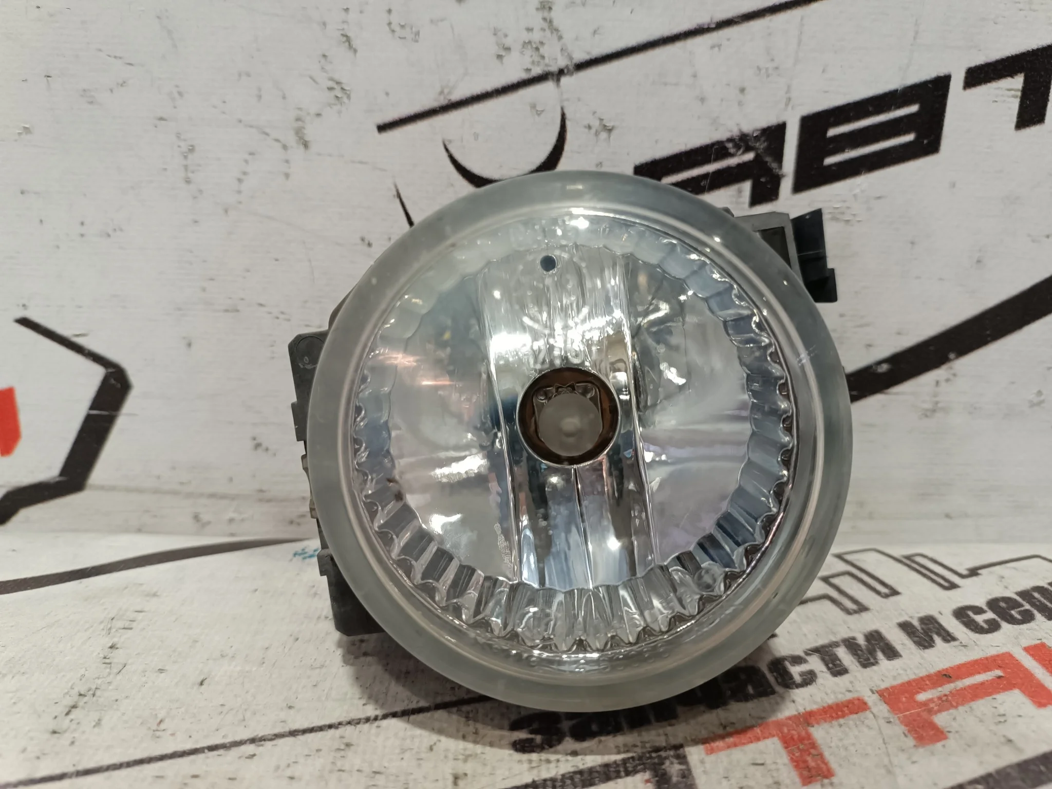 ТУМАНКА TOYOTA SUBARU ... LEGACY LEGACY LANCASTER MR-S OUTBACK PLATZ PRIUS R2 ... SH9 YA4 YA5 YA9 YAM ZVW30 ZZW30 11477828 11460066 ЛЕВАЯ 84501AG090 HA3976Z