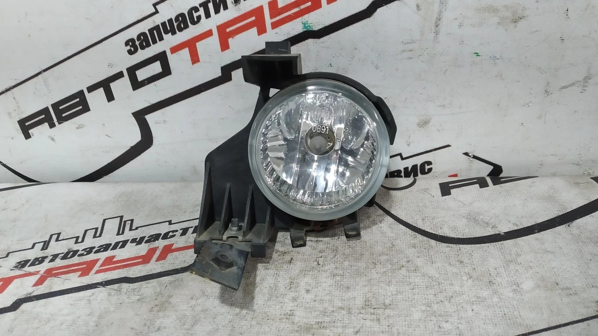 ТУМАНКА TOYOTA SUBARU ... LEGACY LEGACY LANCASTER MR-S OUTBACK PLATZ PRIUS R2 ... SH9 YA4 YA5 YA9 YAM ZVW30 ZZW30 11477828 11460066 ЛЕВАЯ 84501AG090 N006