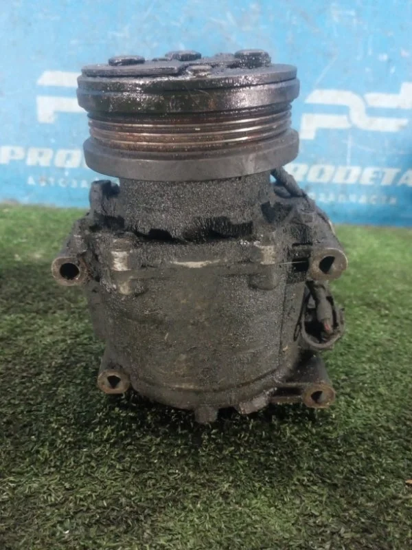 Компрессор кондиционера Honda Cr-V 1996-2002